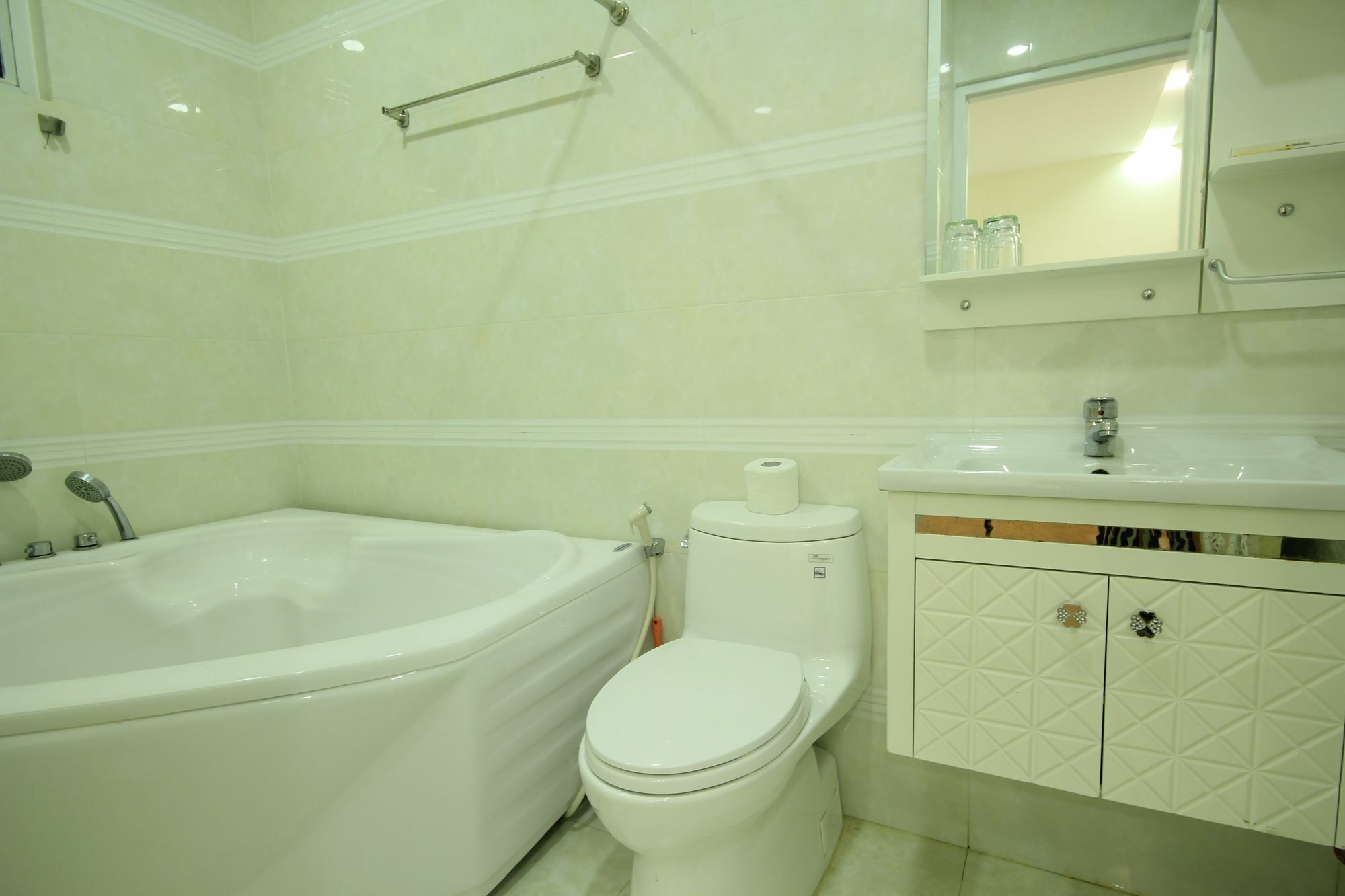 Smiley Apartment 15 ホーチミン市 エクステリア 写真